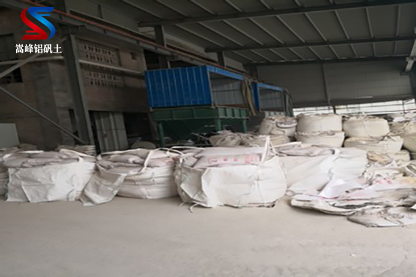 高鋁礬土骨料:耐火材料中的明星材料,高鋁細(xì)粉,高鋁礬土細(xì)粉價(jià)格,高鋁礬土細(xì)粉廠家,鋁礬土細(xì)粉 高鋁礬土骨料:耐火材料中的明星材料,高鋁細(xì)粉,高鋁礬土細(xì)粉價(jià)格,高鋁礬土細(xì)粉廠家,鋁礬土細(xì)粉